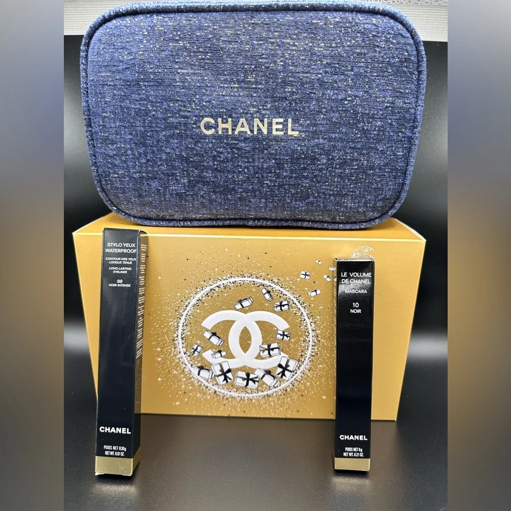 NIB!!! Chanel A Sight To See Eye Makeup 2023 Holiday Gift Set - Picture 1 of 8